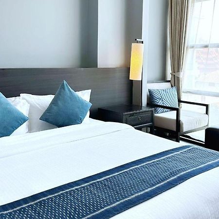 Tera Hotel Вьентьян Экстерьер фото
