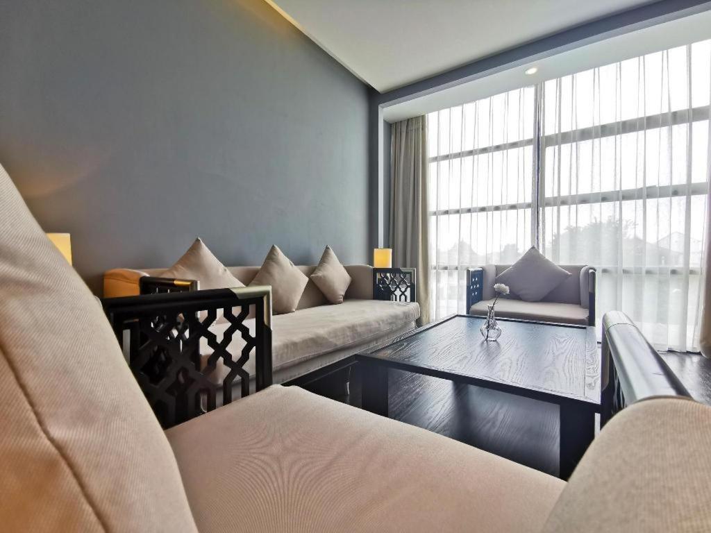 Tera Hotel Вьентьян Экстерьер фото