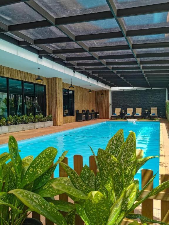 Tera Hotel Вьентьян Экстерьер фото
