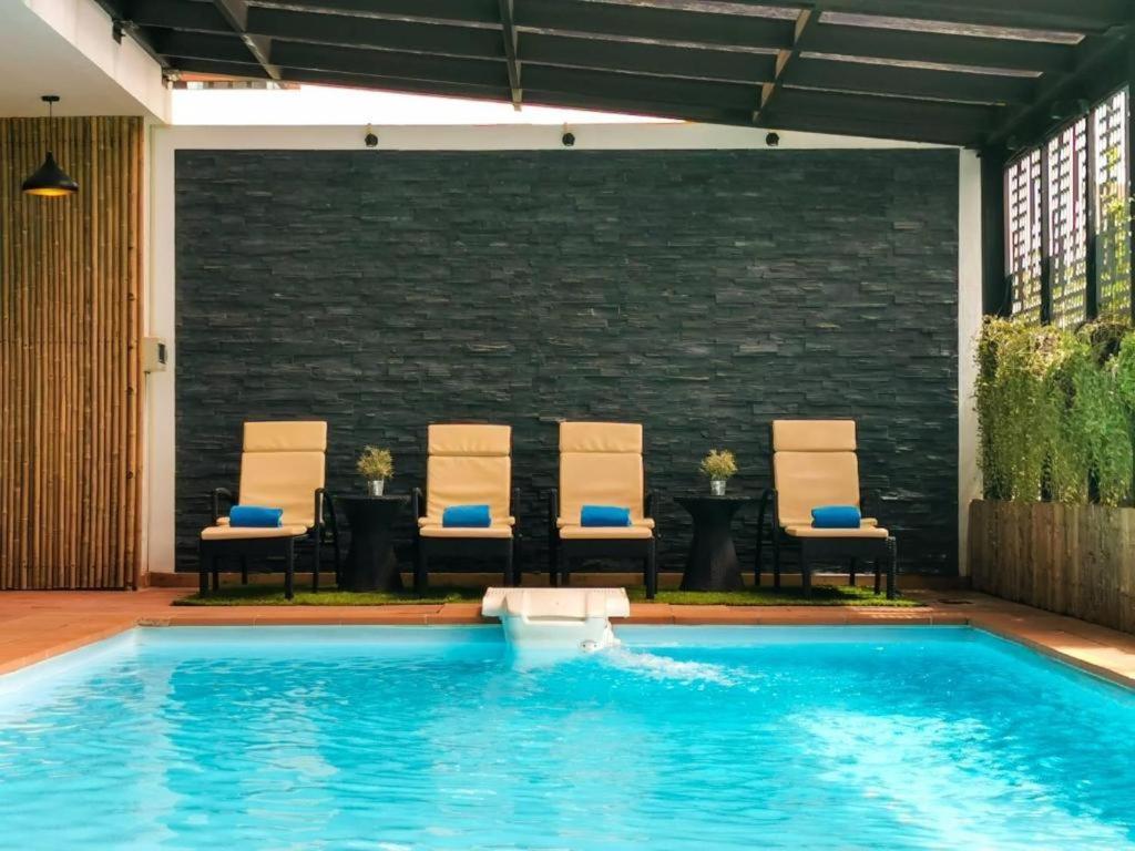 Tera Hotel Вьентьян Экстерьер фото