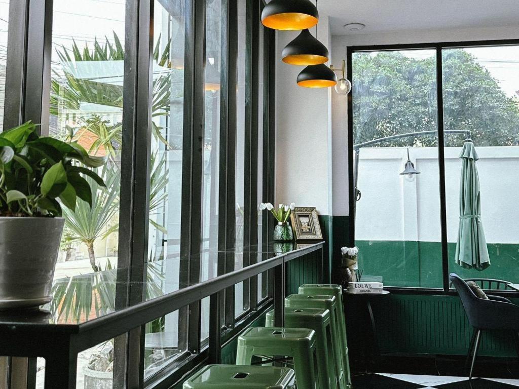Tera Hotel Вьентьян Экстерьер фото
