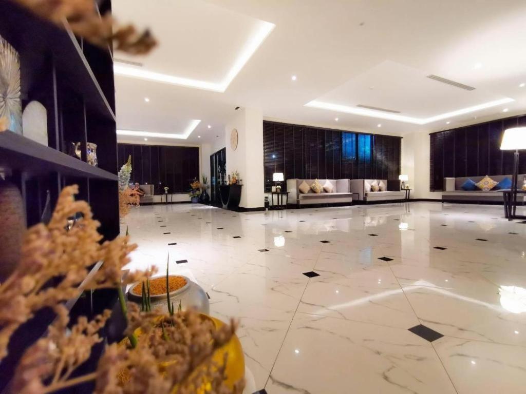 Tera Hotel Вьентьян Экстерьер фото